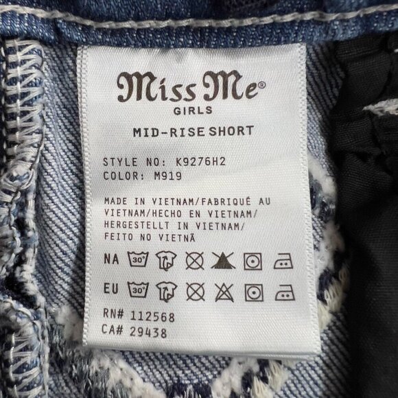 Miss Me Girls Criss Cross Sequin Adjustable Elastic Waist Mid-Rise Shorts 12 - Picture 6 of 10